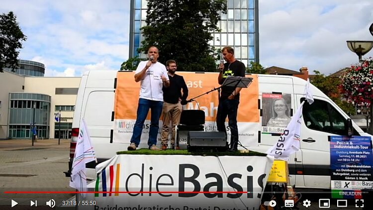 Unterstützung der “Basis”: Rede des neo Bundesvorsitzenden über das BGE, Podiumsdiskussion